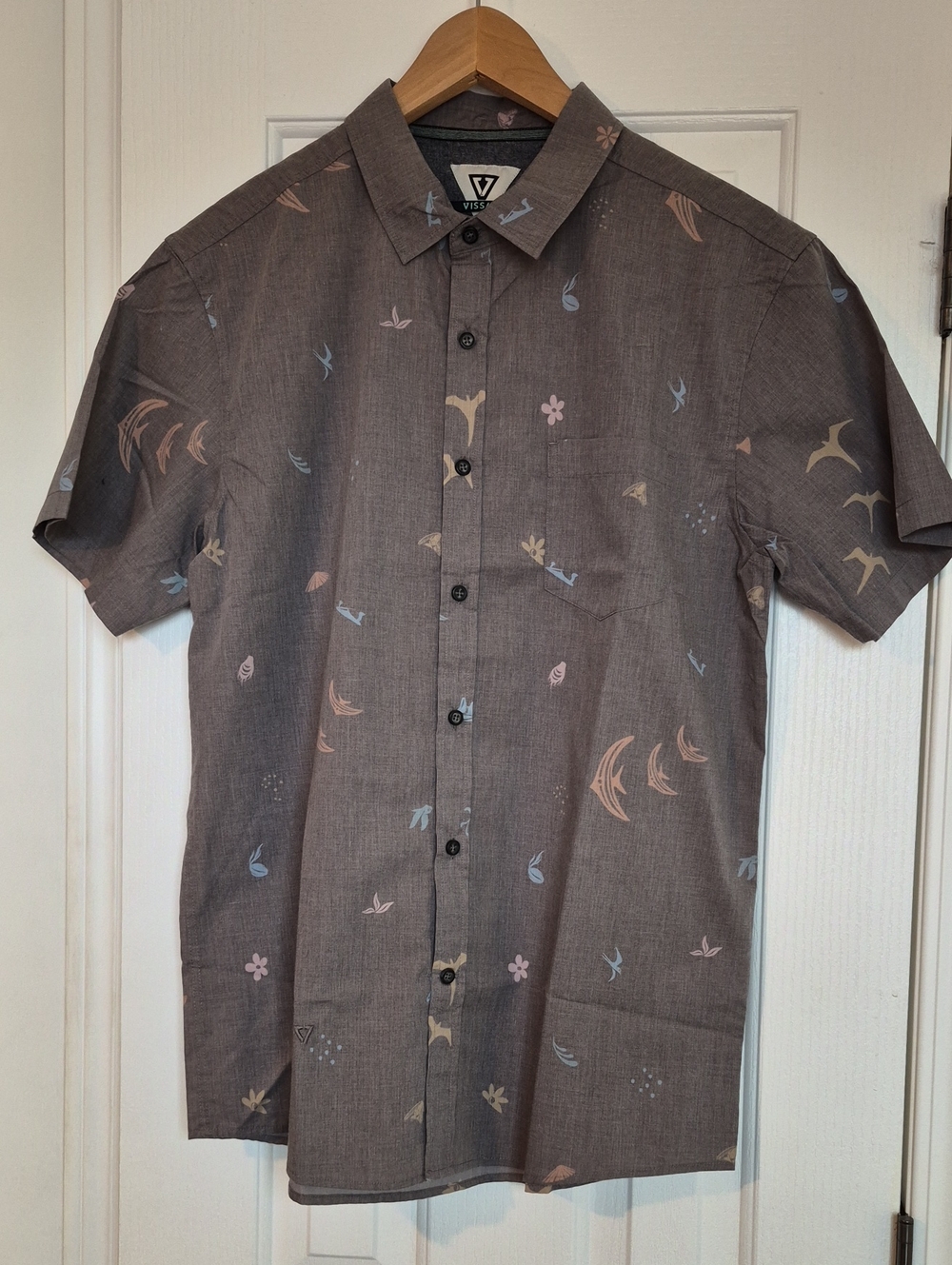 VISSLA Short Sleeve Button-Up Shirt in Charcoal with Pastel Accents